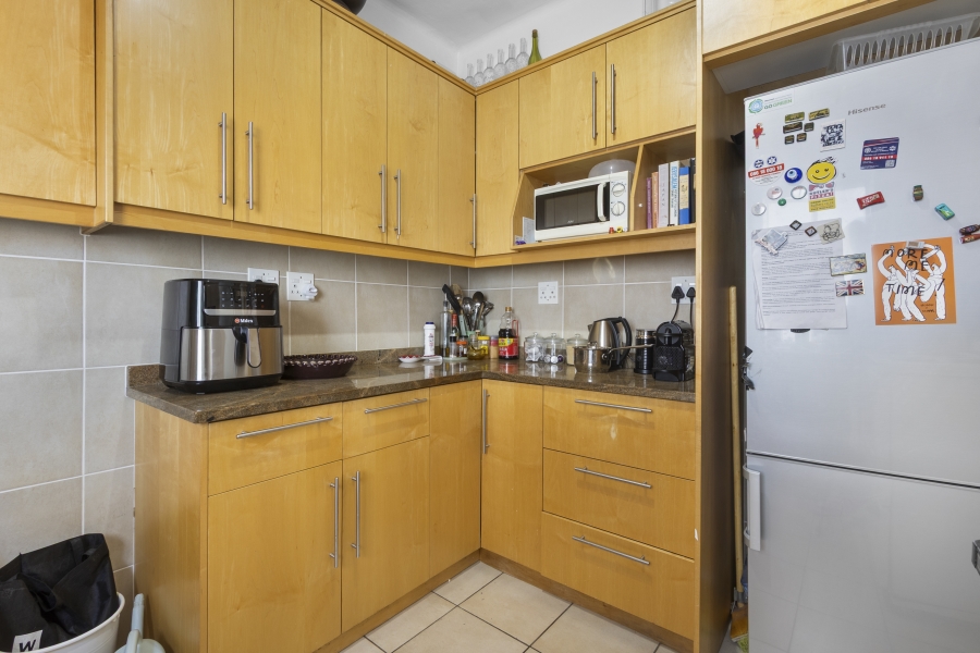 2 Bedroom Property for Sale in Green Point Western Cape